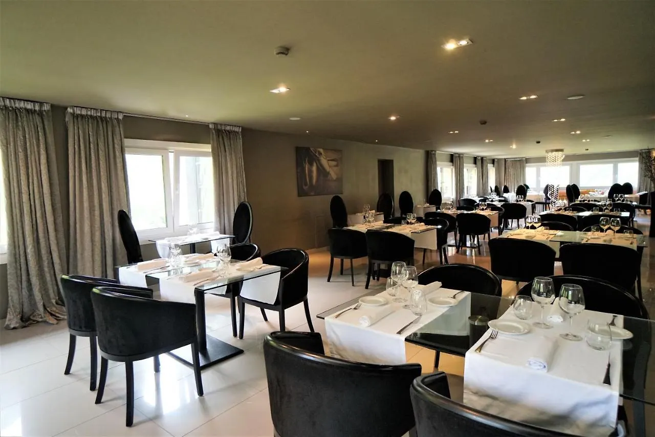 Hotel & Spa Bringue 오르디노 4*,
